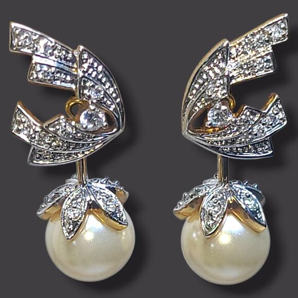 Vintage Camrose & Kross Jackie Kennedy Faux Pearl Drop Crystal Earrings JBK - Picture 1 of 8